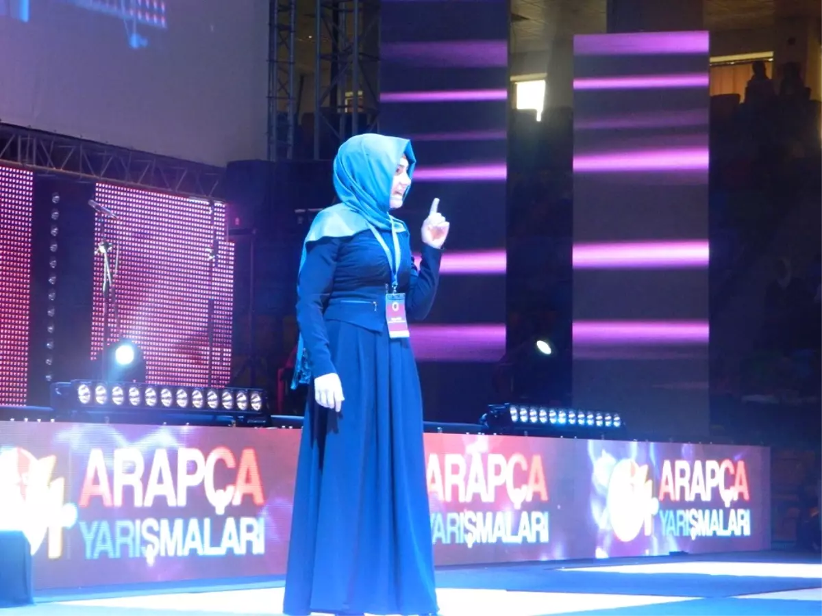 Arapça Şiir Okumada Adapazarı İhl Öğrencisi Türkiye 3\'üncüsü Oldu