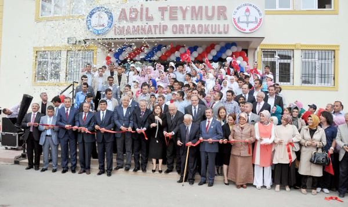 Bakan Avcı ve Şahin, Gaziantep'te Ortaokul Açılışına Katıldı