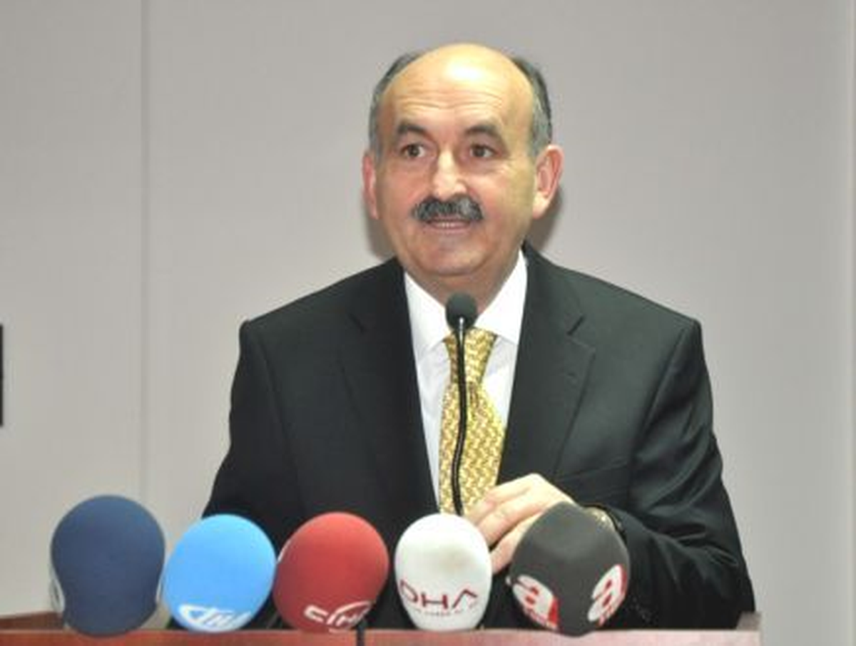 Bakan Müezzinoğlu: "Alkol Yasağı Yok, Düzenleme Var"