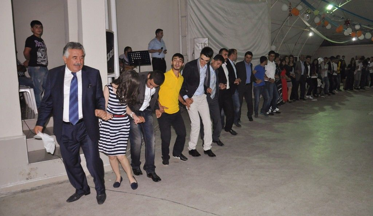 Başkan Sadak, Siirt Lisesi Mezuniyet Gecesine Katıldı