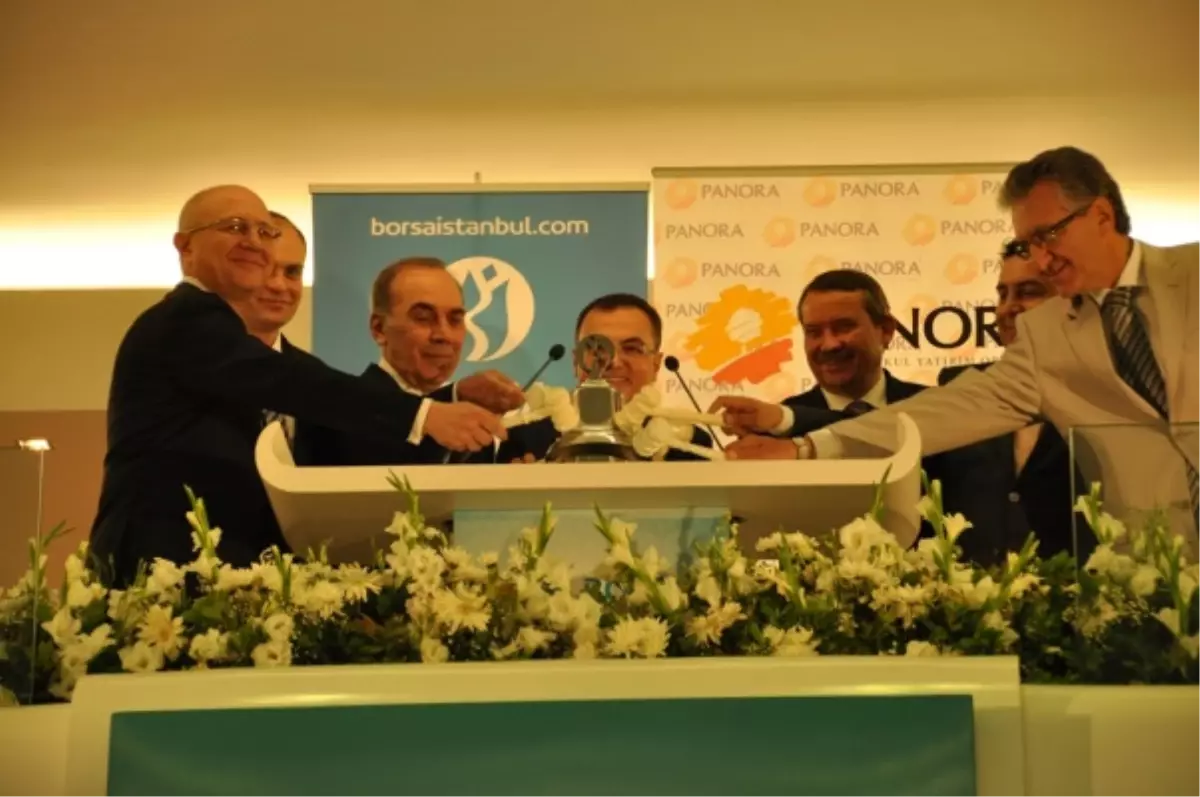Borsa İstanbul Gongu Panora GYO İçin Çaldı
