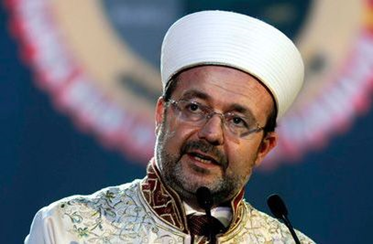 Diyanet İşleri Başkanı: Herkes Mezhepçilik Yapabilir Ama Âlimler Asla