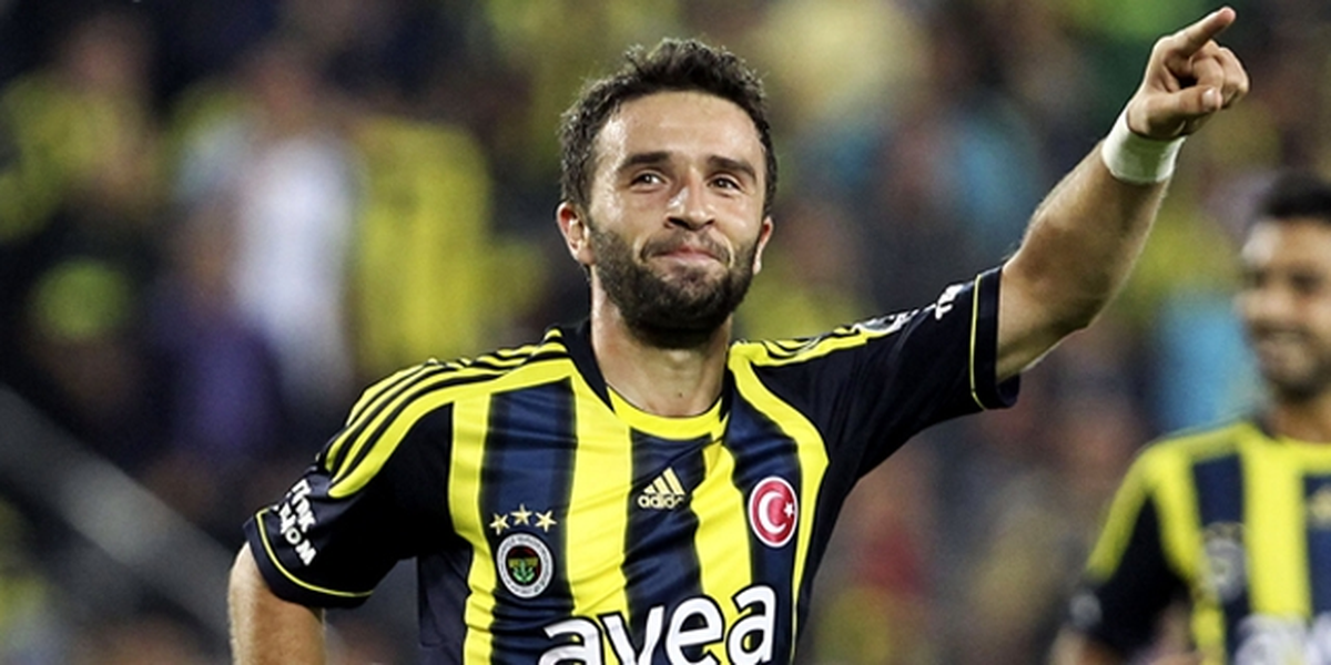 Fenerbahçeli Gökhan Gönül Ameliyat Oldu