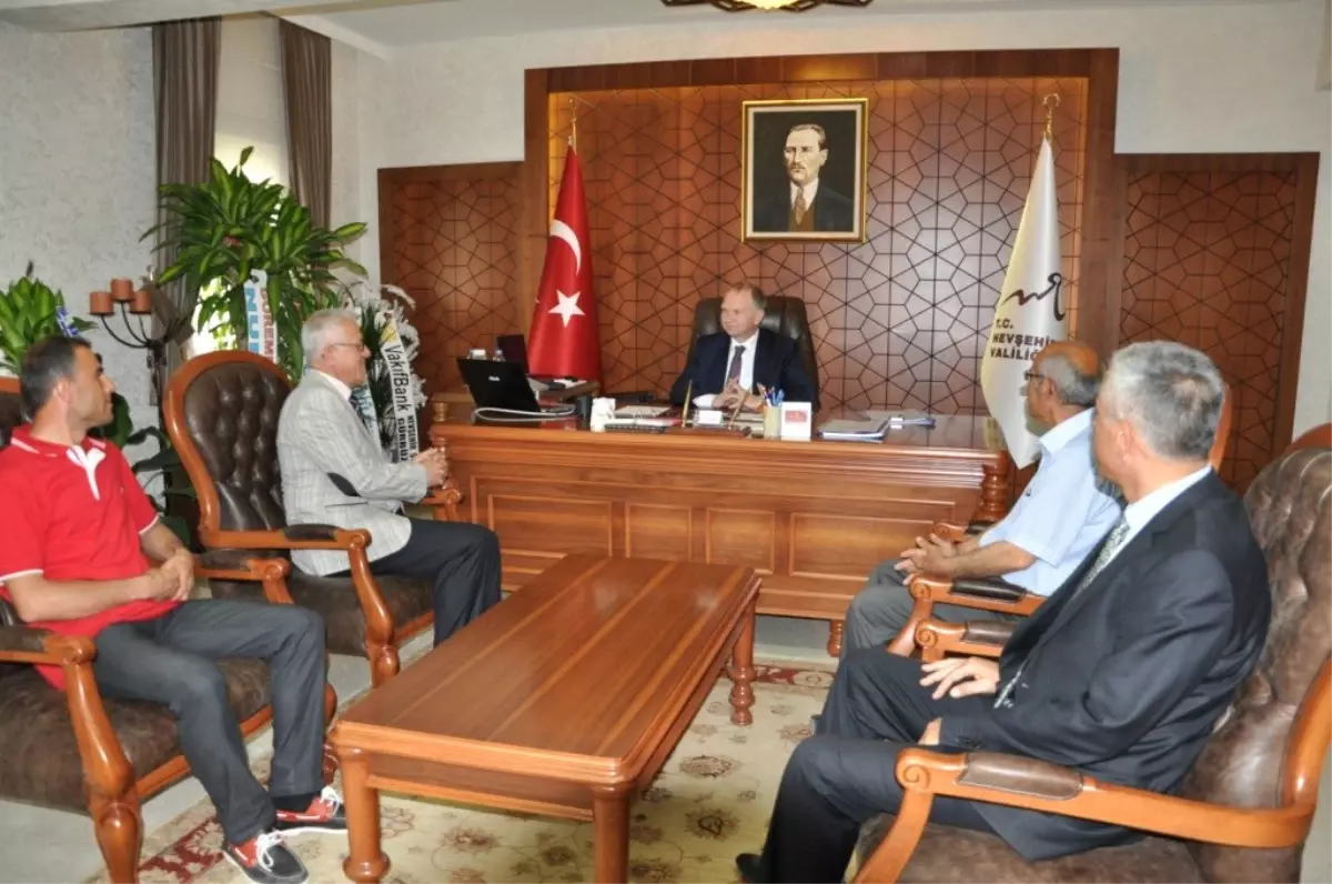 Göreme Heyetinden Vali Ceylan'a Ziyaret