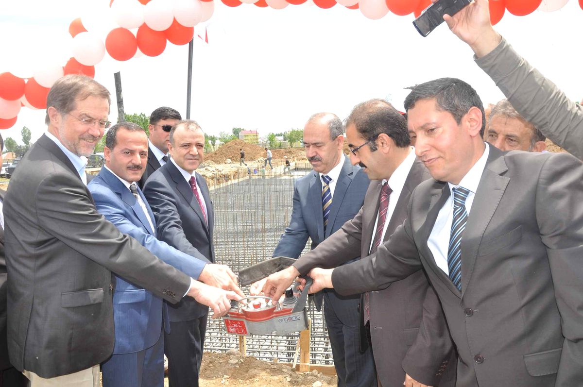 Hayırseverden Muş\'a 14 Derslikli Okul