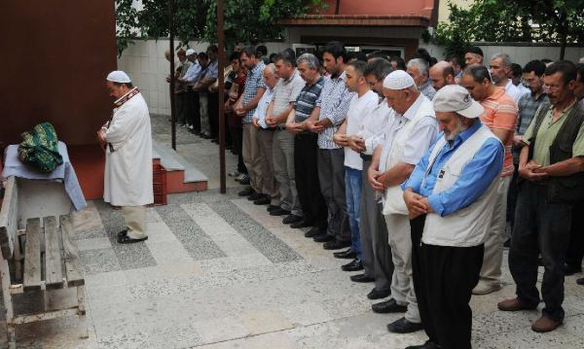 Kazada Ölen Küçük Mikail Toprağa Verildi