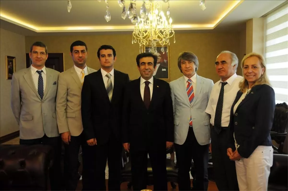 Mertid Yönetiminden Vali Güzeloğlu\'na Ziyaret