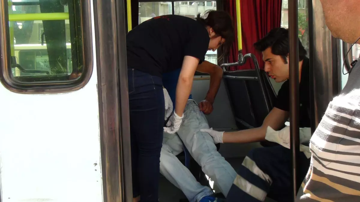 Minibüsçülerin "Yolcu Kapma" Tartışması Kanlı Bitti