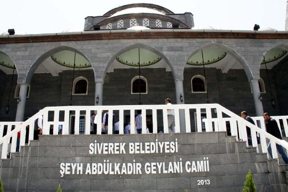 Siverek Belediyesi\'nden 1600 Kişilik Cami