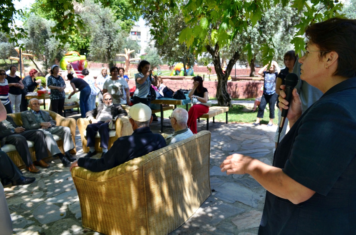 Söke Kadın Meclisi Huzur Evi Yaşlılarını Ağırladı