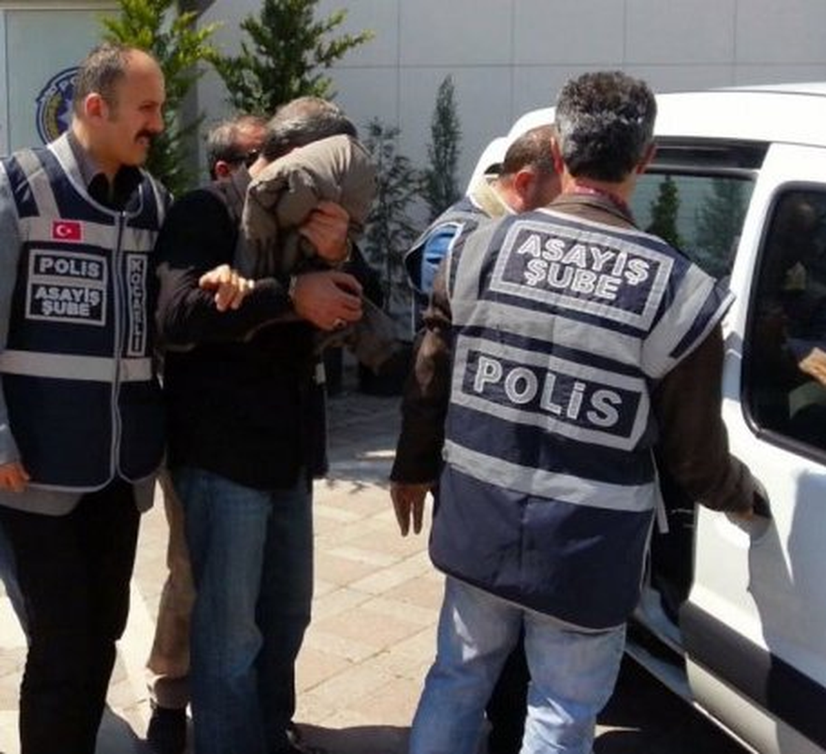 Tokat'ta Dolandırıcılık İddiasıyla İki Kişi Tutuklandı