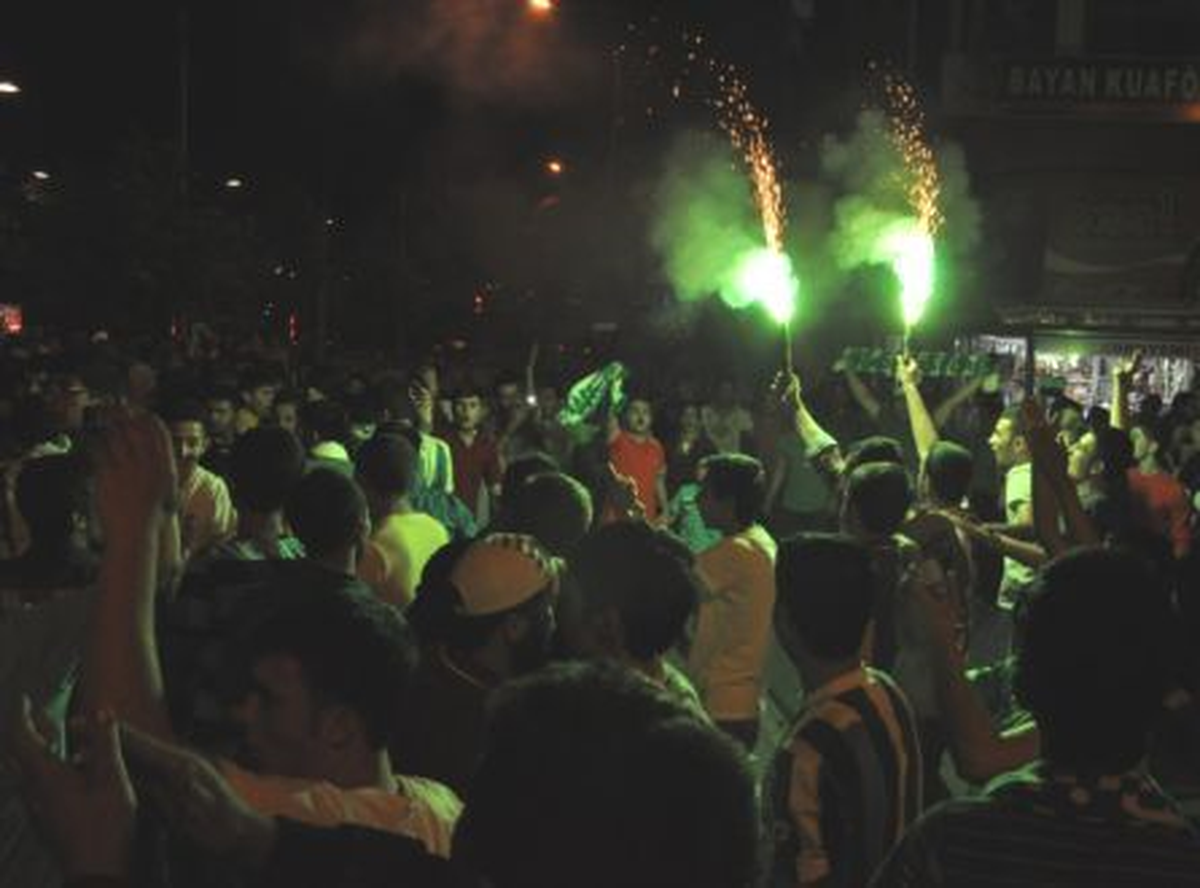 Torku Konyaspor Taraftarlarının Final Sevinci