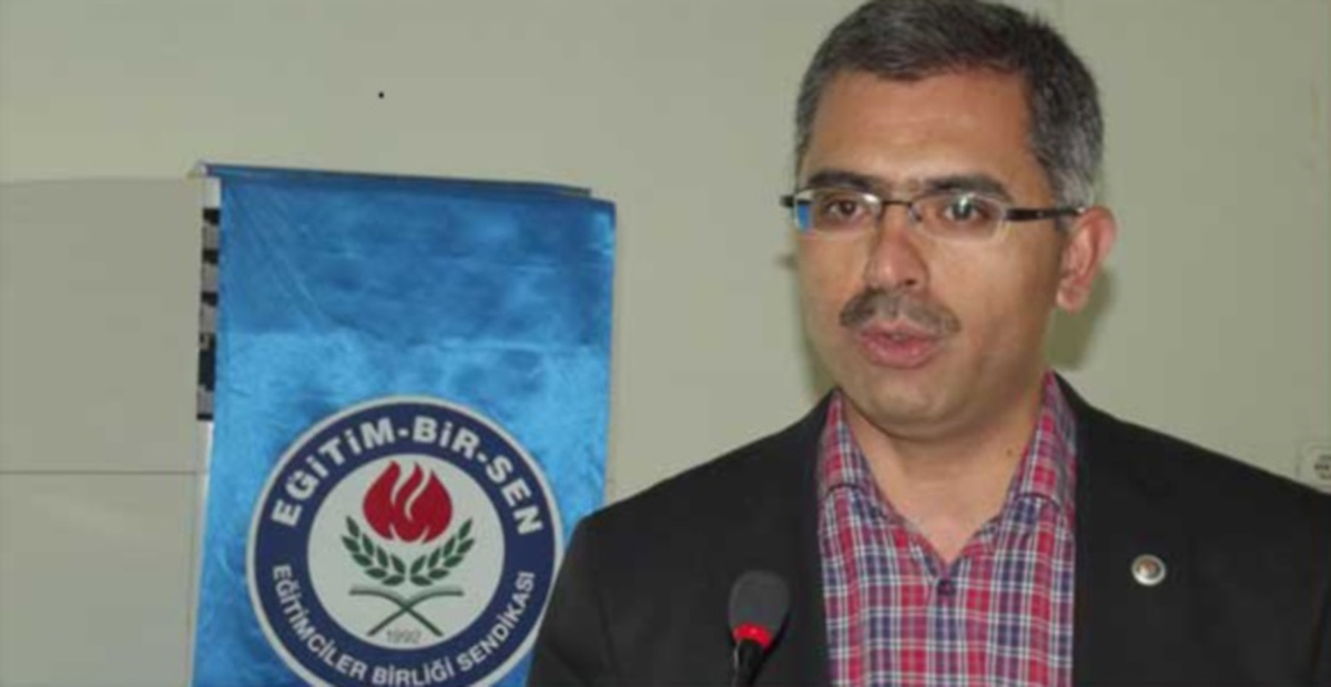 Uşak Milli Eğitim Ve Üniversitede Yetki Eğitim Bir Sen\'in Oldu