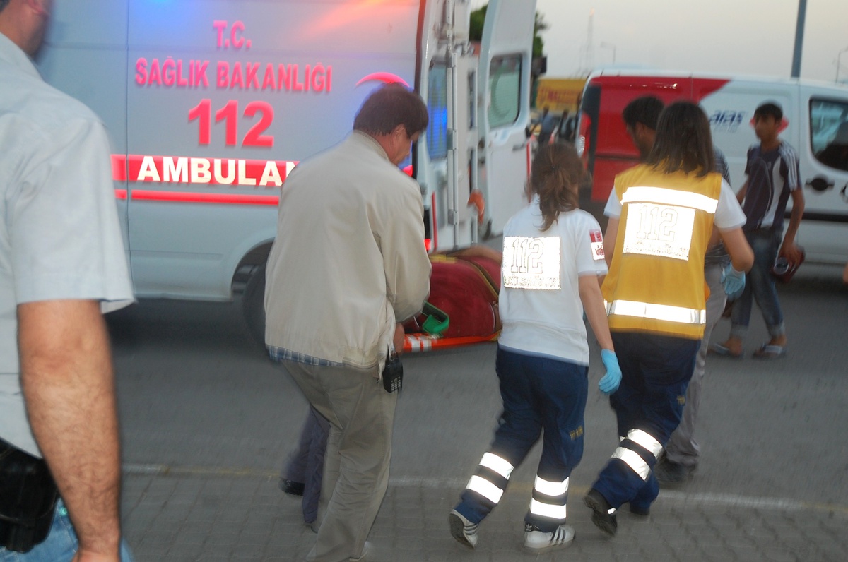 Araçtan Fırladı, Yağmur Sularında Boğuldu