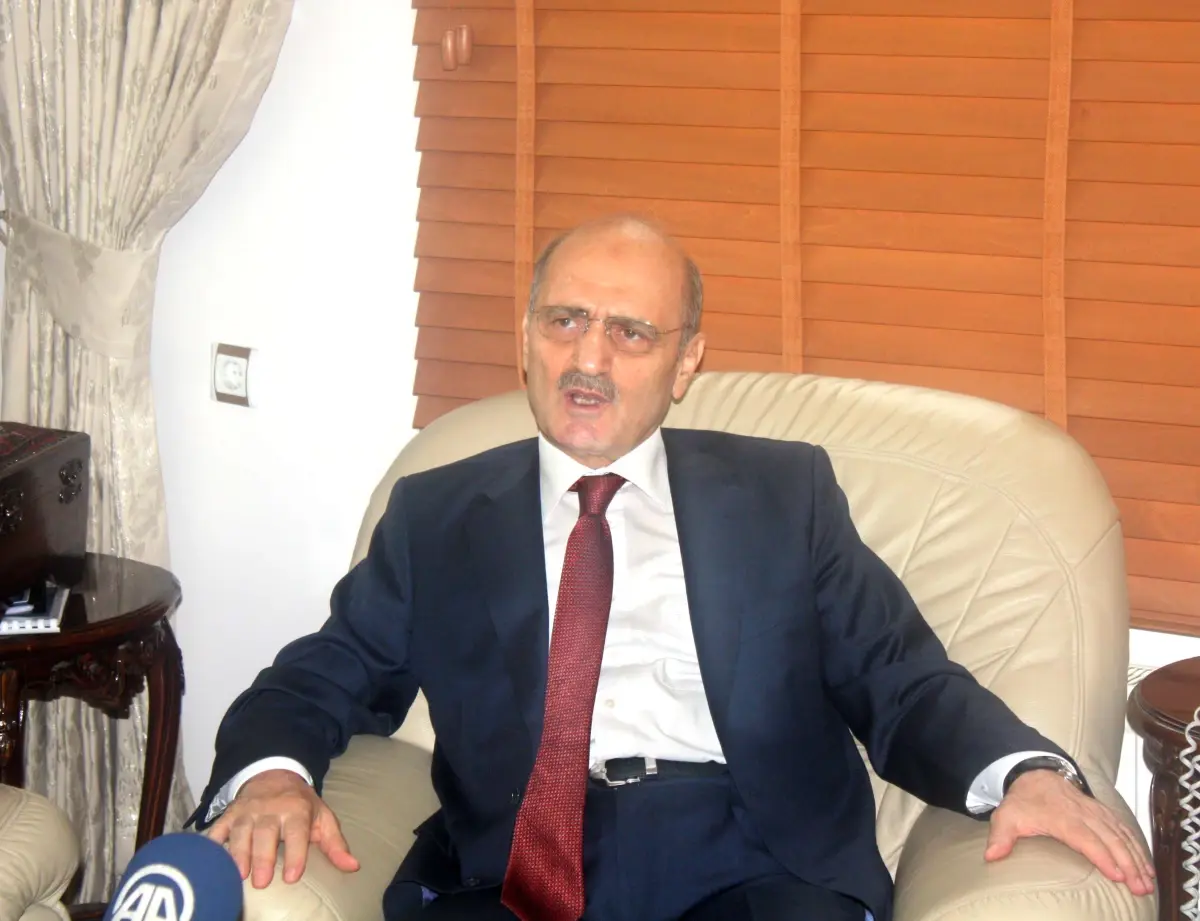 Bakan Bayraktar\'dan, "Sağlık İçin Alkolden Uzak Durun" Çağrısı