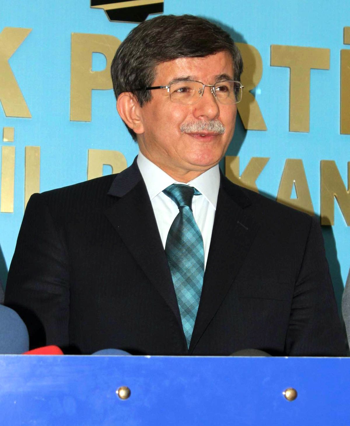 Bakan Davutoğlu\'ndan Suriye Değerlendirmesi