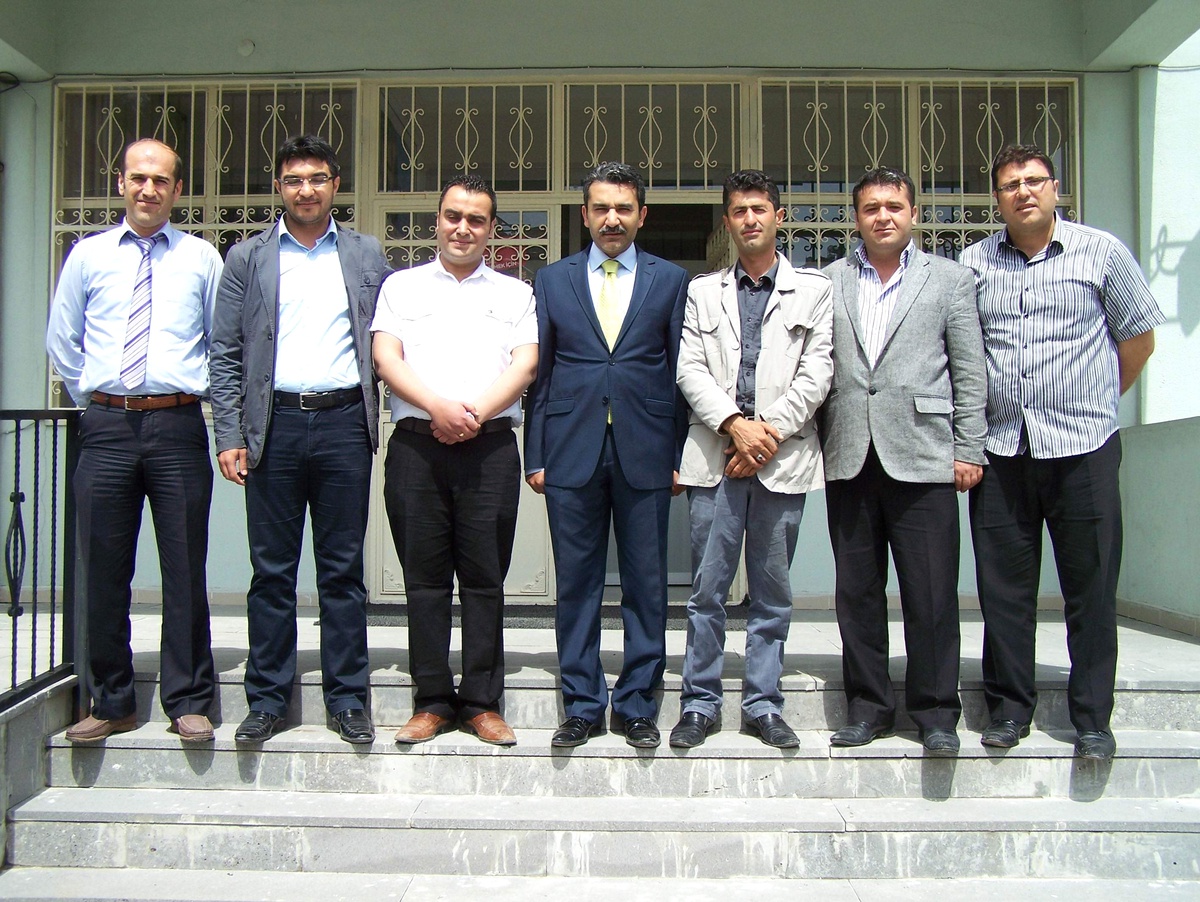 Besni AK Parti Gençlik Kolları Başkanları, Emre\'yi Ziyaret Etti
