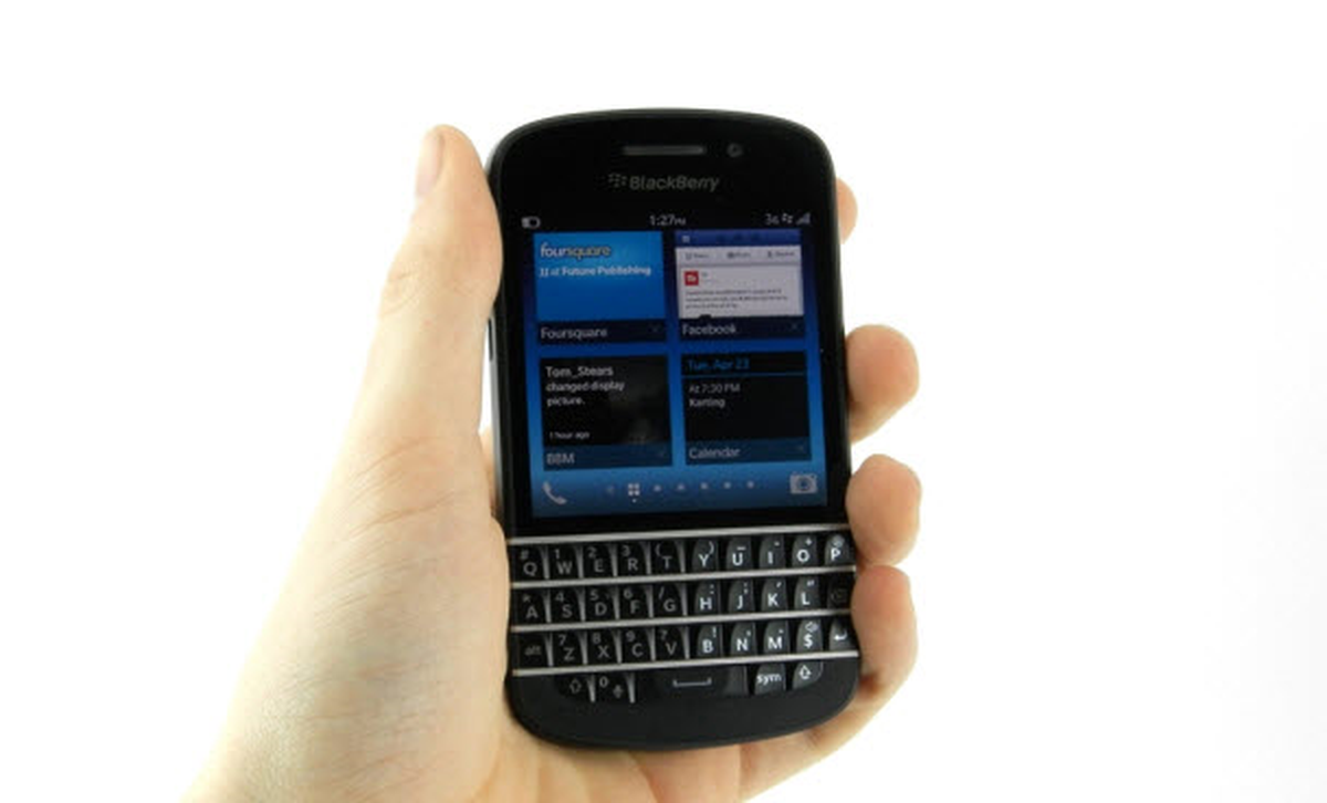BlackBerry Q10 satışta!
