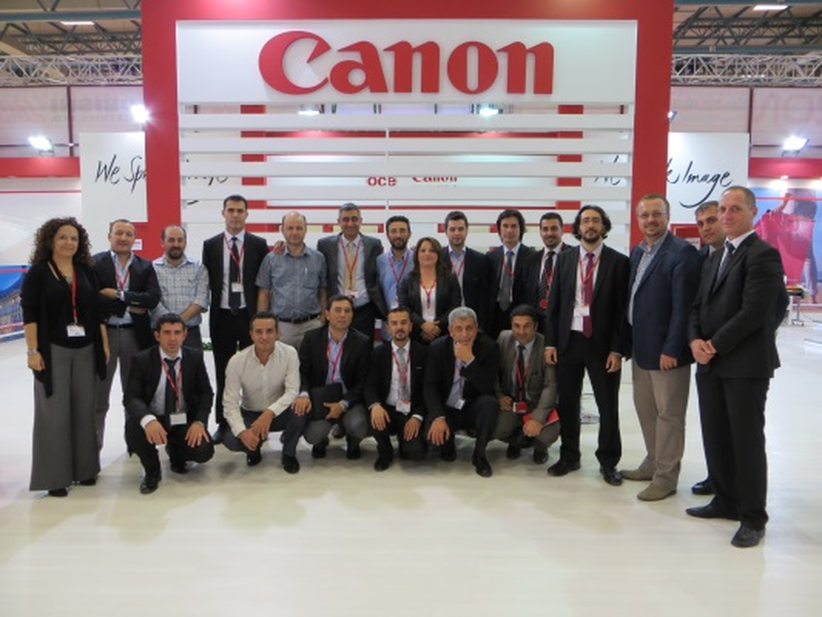 Canon Baskı Teknolojileri ve Kağıt Fuarı\'nda