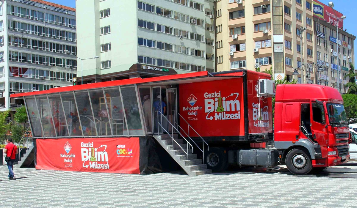 Gezici Bilim Tırı Müzesi Samsun\'da