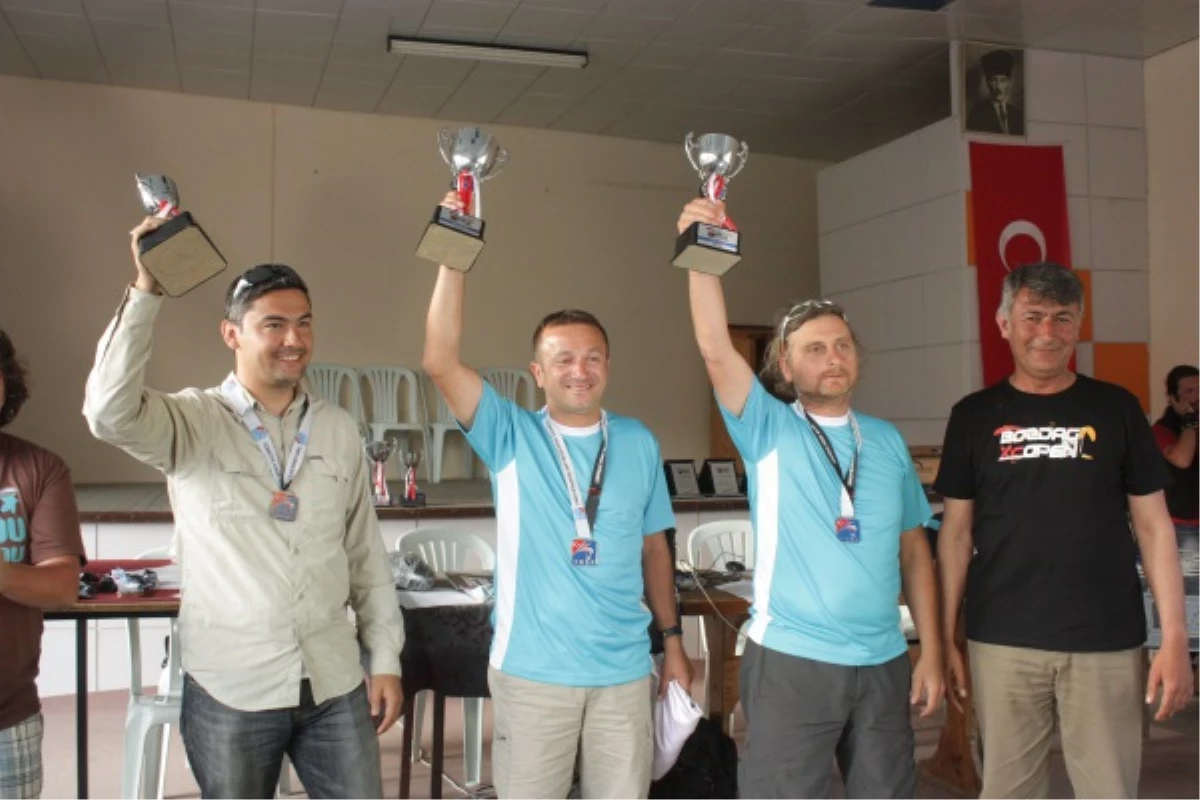 Gürsu, Yamaç Paraşütünde Türkiye Şampiyonu
