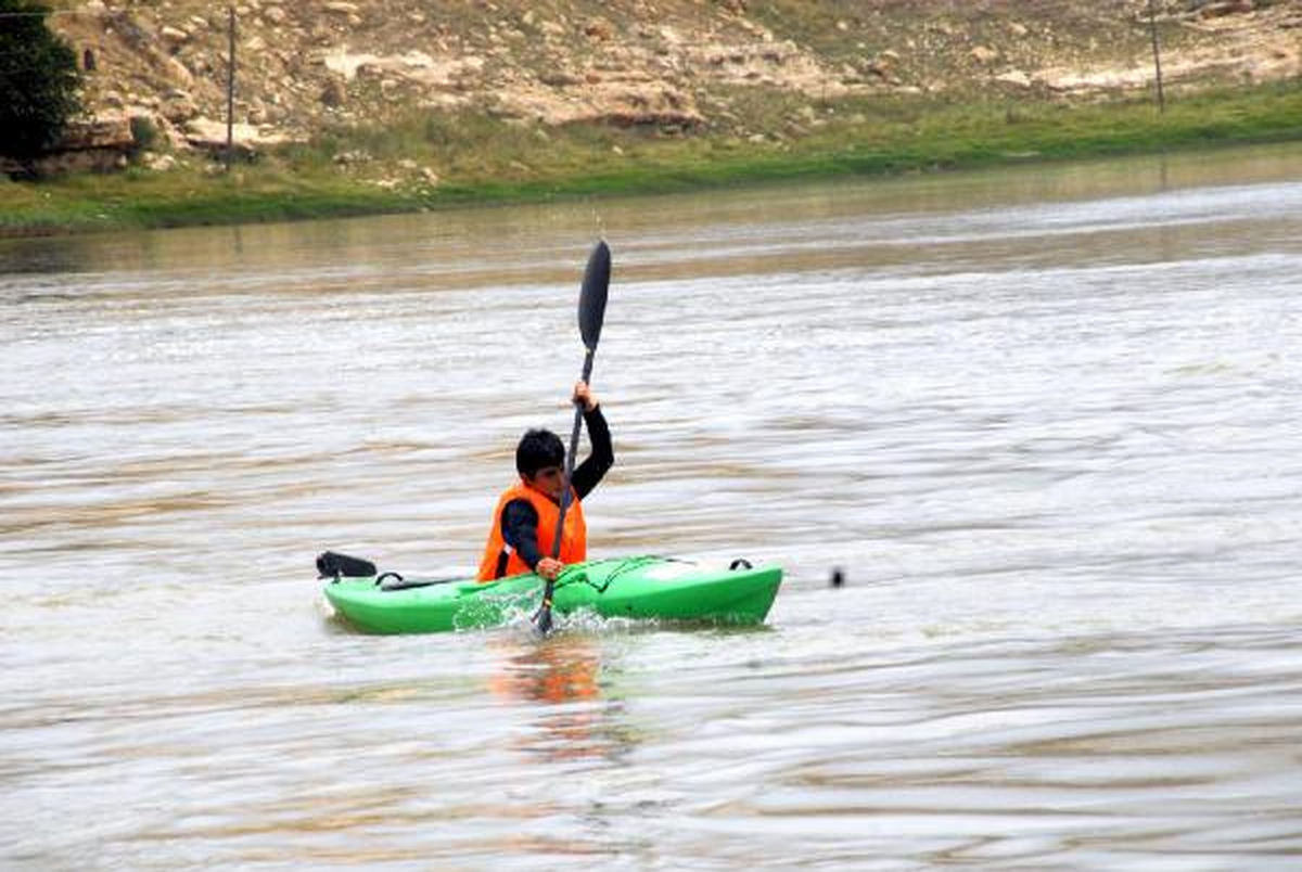 Hasankeyf\'te Kanolar Yarıştı