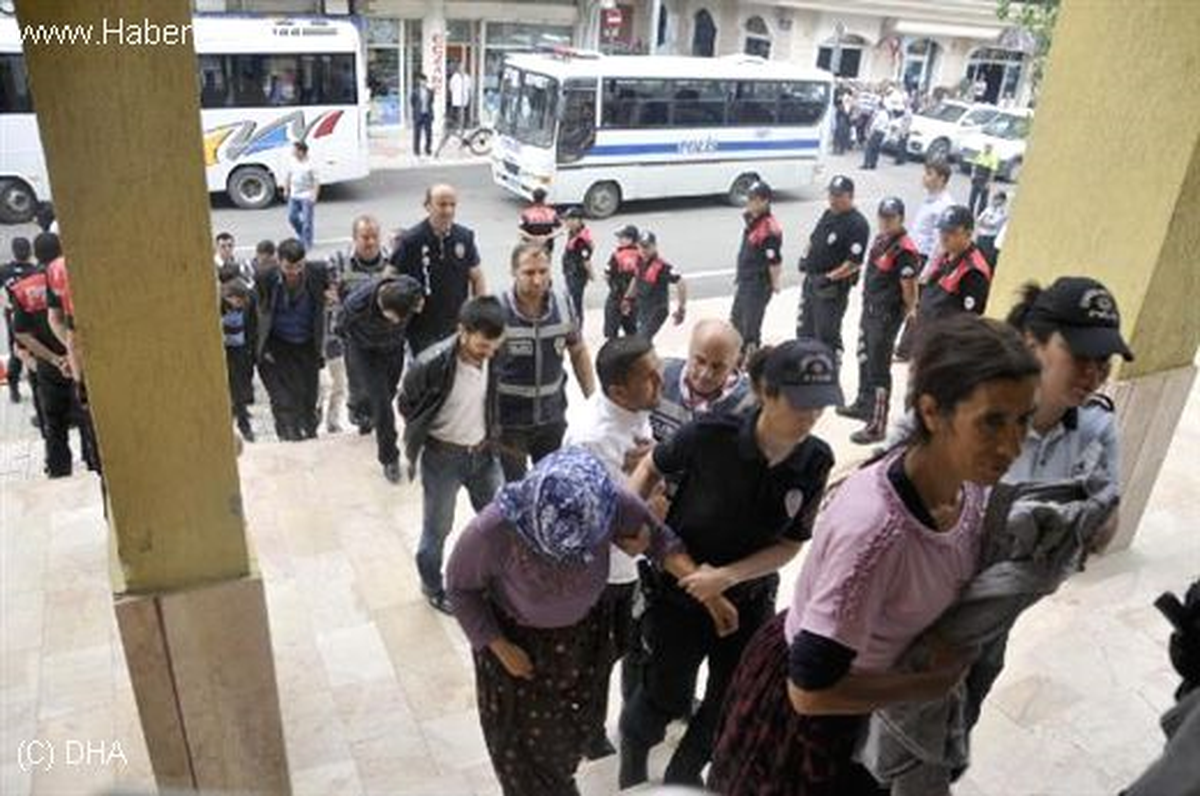 Kurukafalı Çetenin 26 Üyesi Tutuklandı