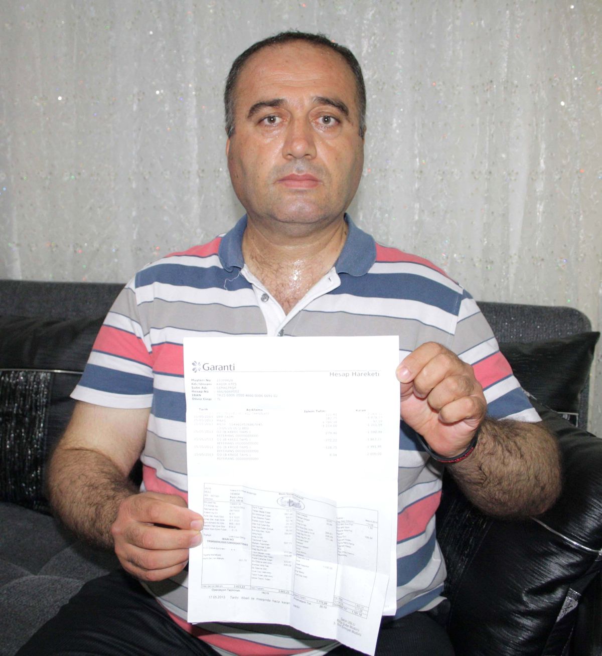 Maaşına El Konan Polisin Konsolosluk Önünde "Kendimi Yakarım" Tehdidi