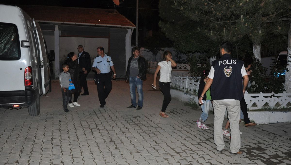 Suriye\'deki Savaştan Kaçanlar Sandıklı\'da Yakalandı