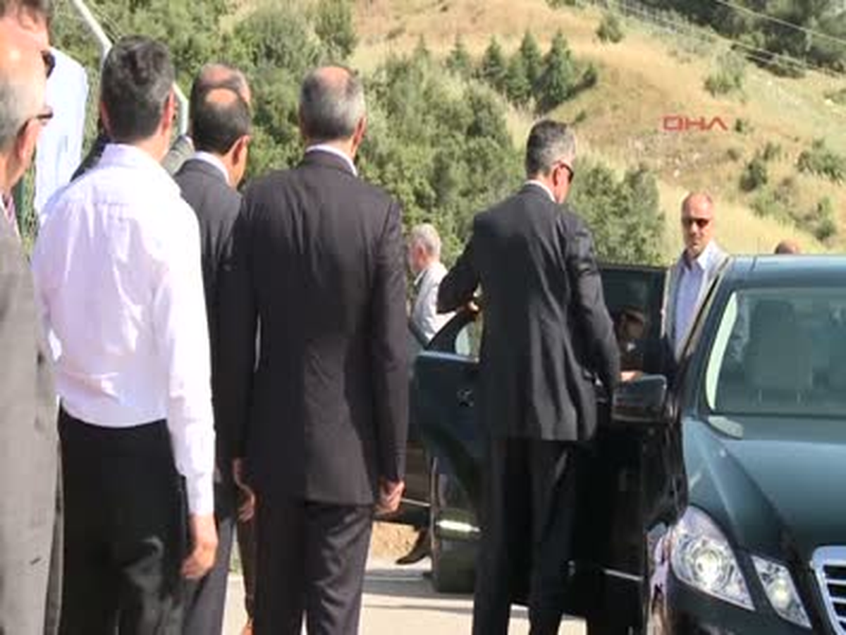 Ulaştırma Bakanı Yıldırım: "Bakan Çağlayan Randevusuna Geç Kaldığına Hayıflandı"