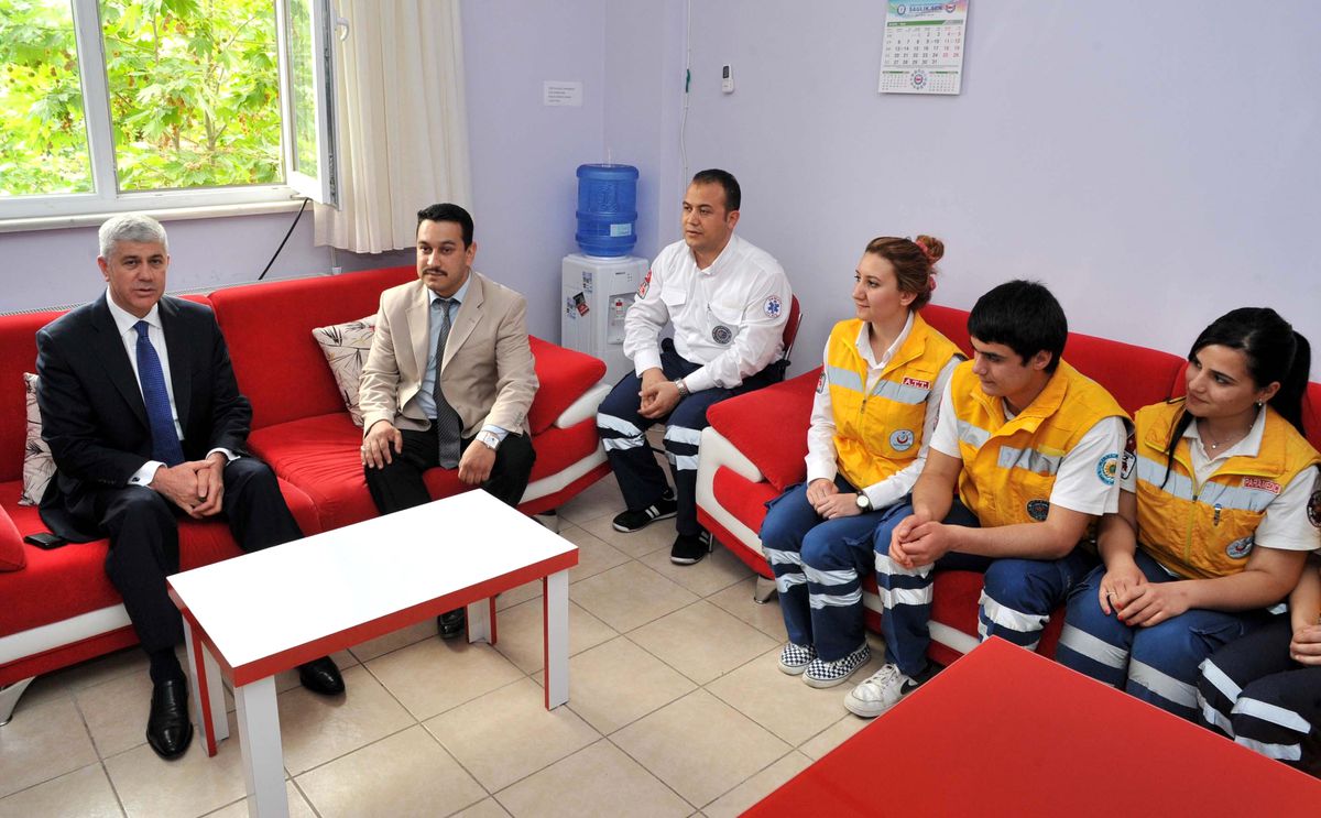 Uşak\'ta 5 ve 6 Nolu 112 Acil Servis İstasyonları Hizmete Açıldı