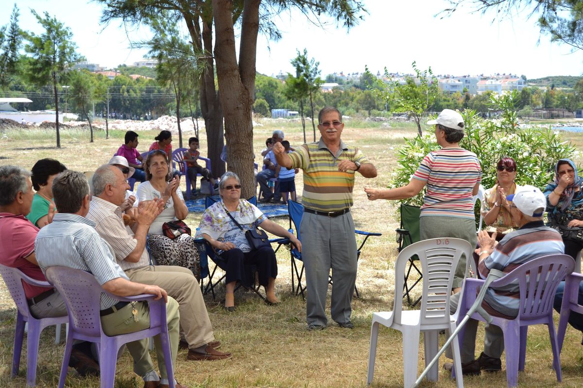 Didim Rumelililer Derneği\'nden Pilav Günü Etkinliği