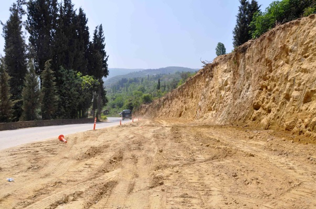 İznik Yoluna Neşter