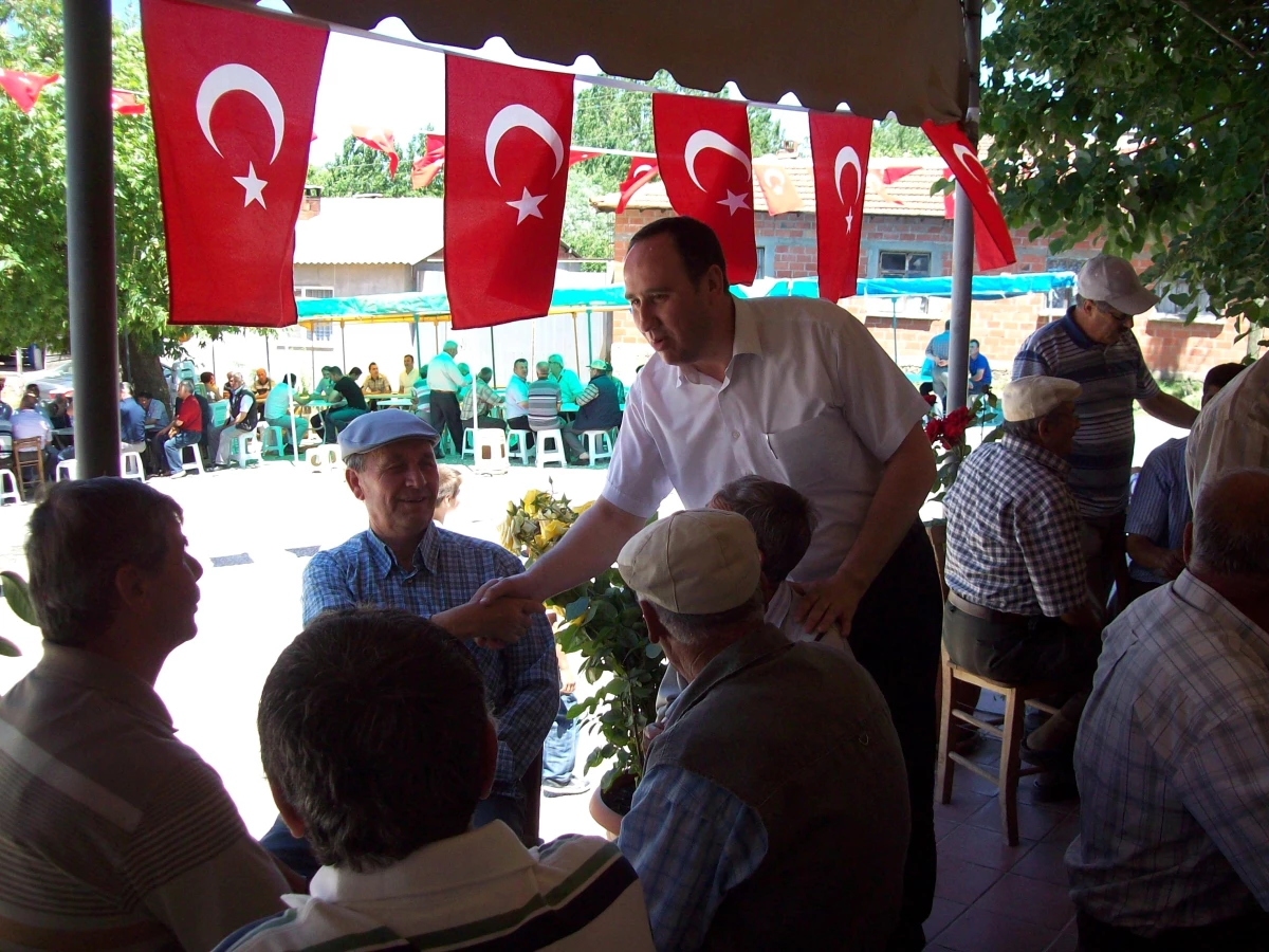 Küçükpaşa Köyünde Hayır Yemeği Düzenlendi