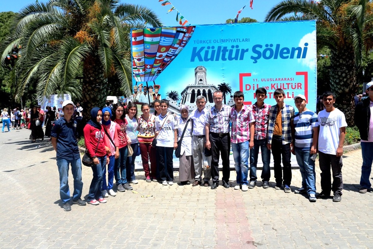 Sarıgöllü Öğrenciler Kültür Şöleni\'ne Gitti