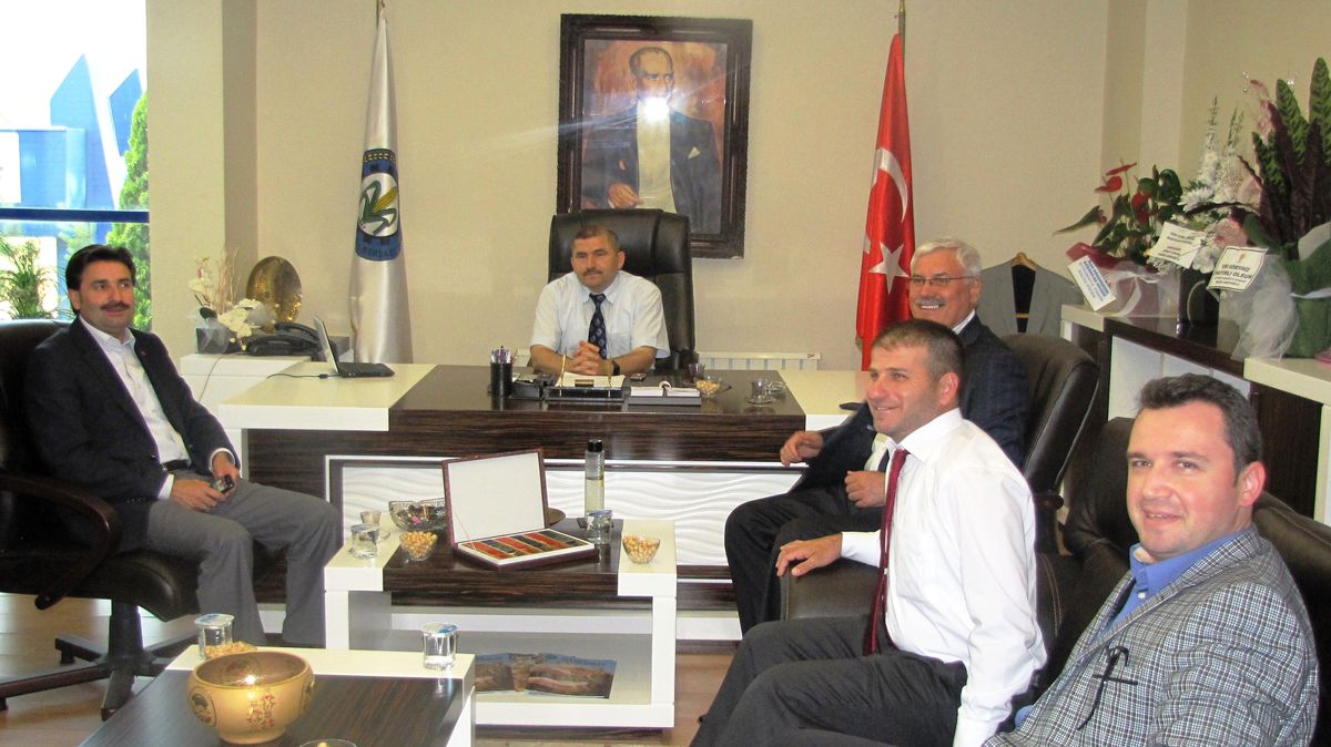 Sefer Üstün Stb Yönetim Kuruluna Hayırlı Olsun Ziyaretinde Bulundu