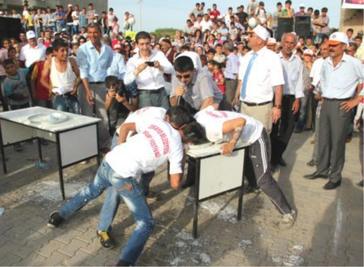 Siirt\'te Yoğurt Festivali