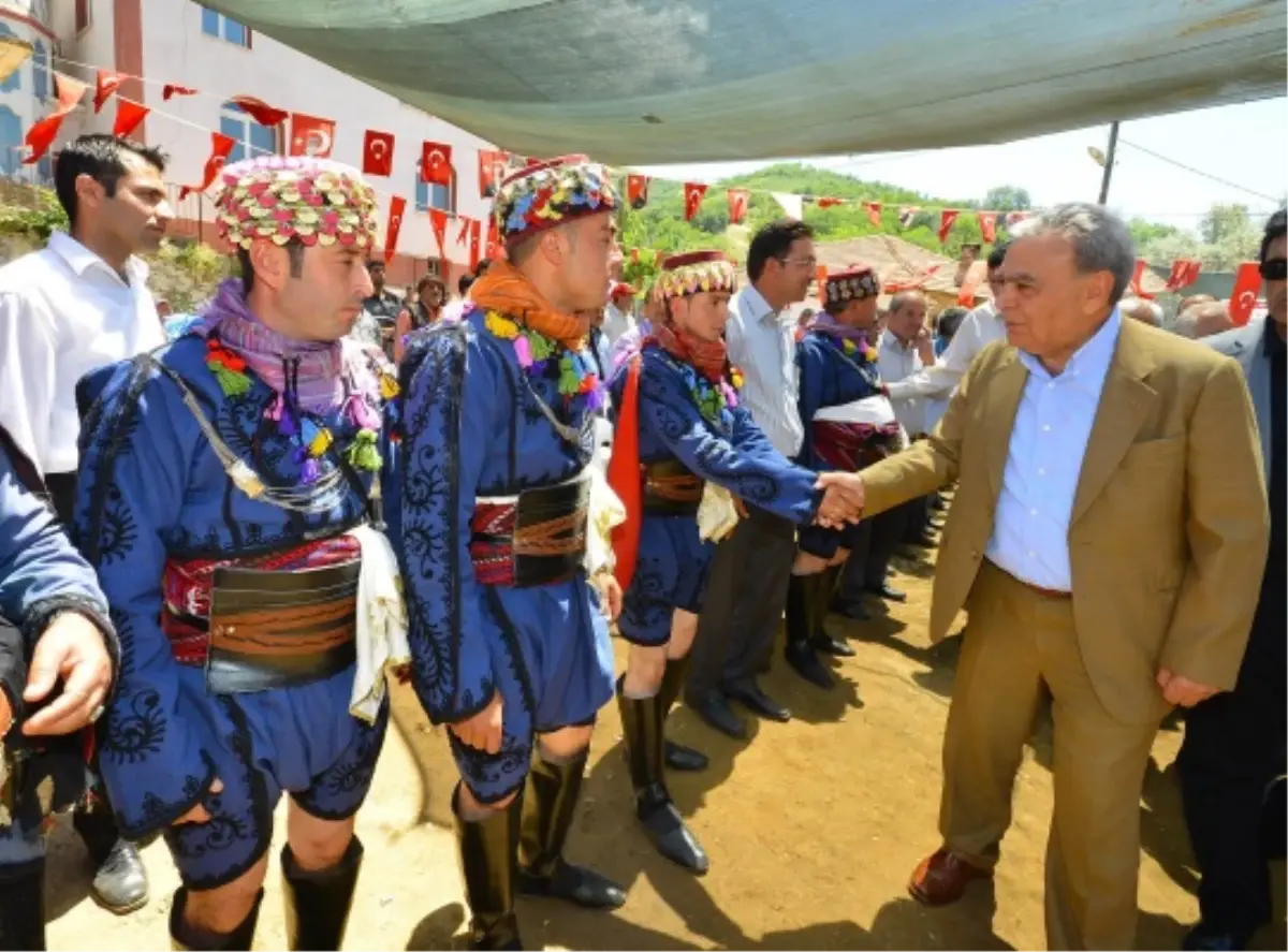 Üreticilere "Birleşin" Çağrısı Yaptı