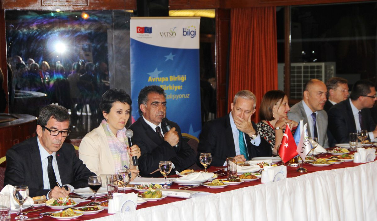 VATSO\'dan AB Büyükelçilerine Yemek