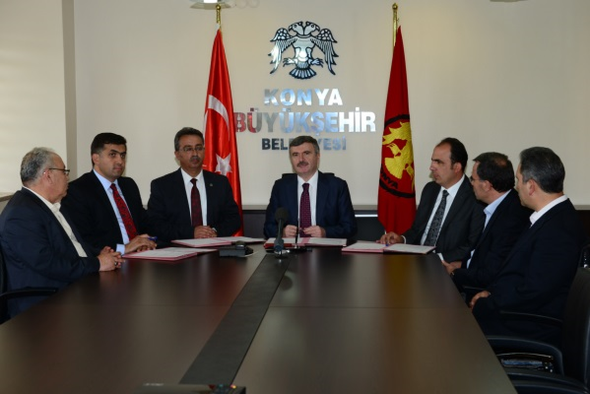 Meslek Kursları, KOMEK Çatısı Altında Birleşti