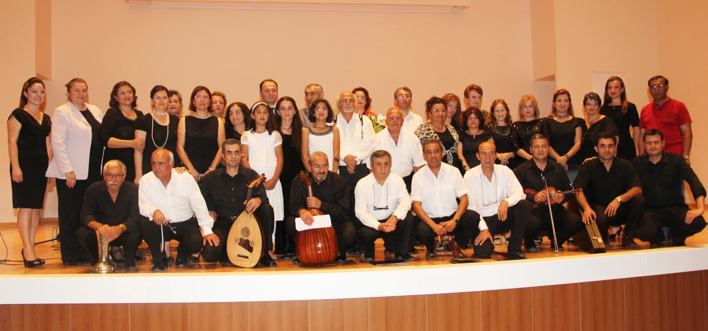 Döşemealtı\'nda Türk Sanat Müziği Konseri