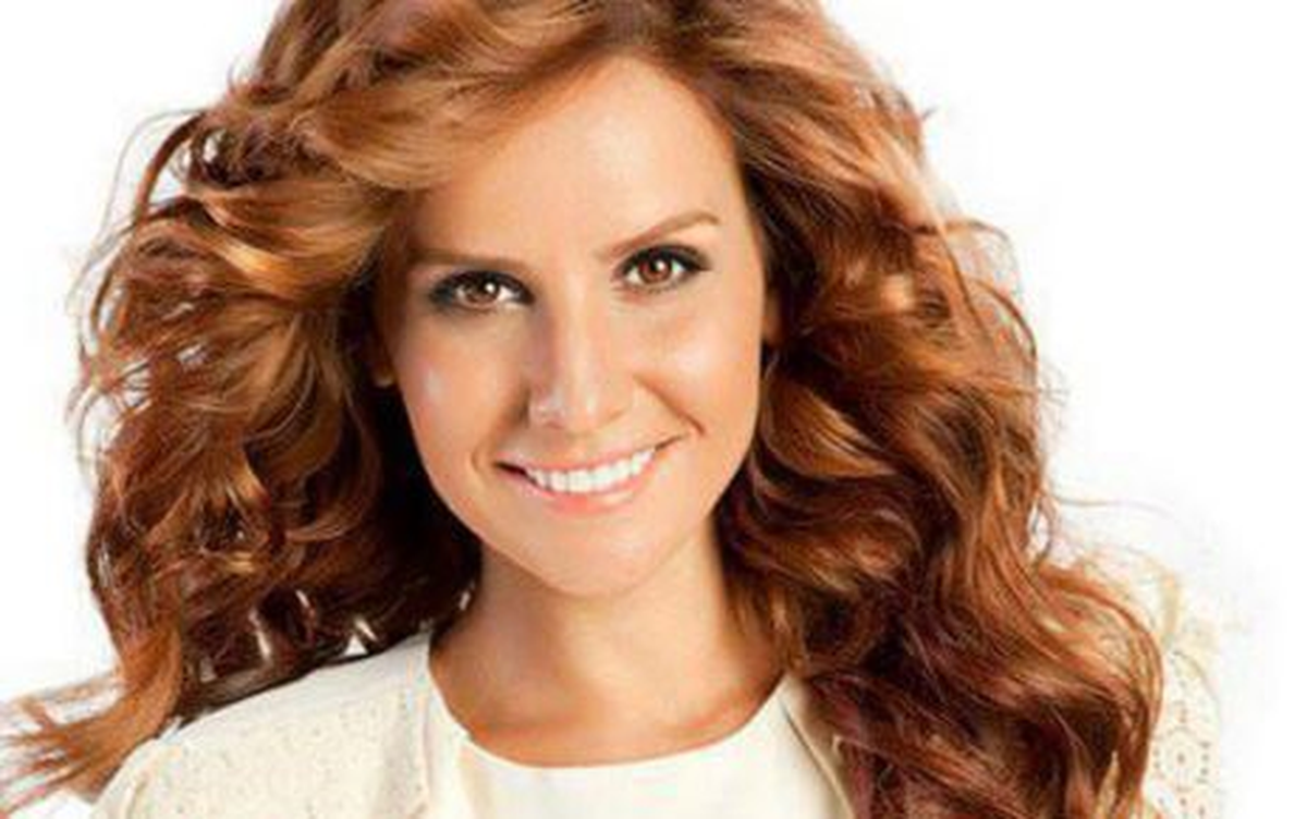 Esra Erol\'a \'Yılın En İyi Program Sunucusu\' Ödülü