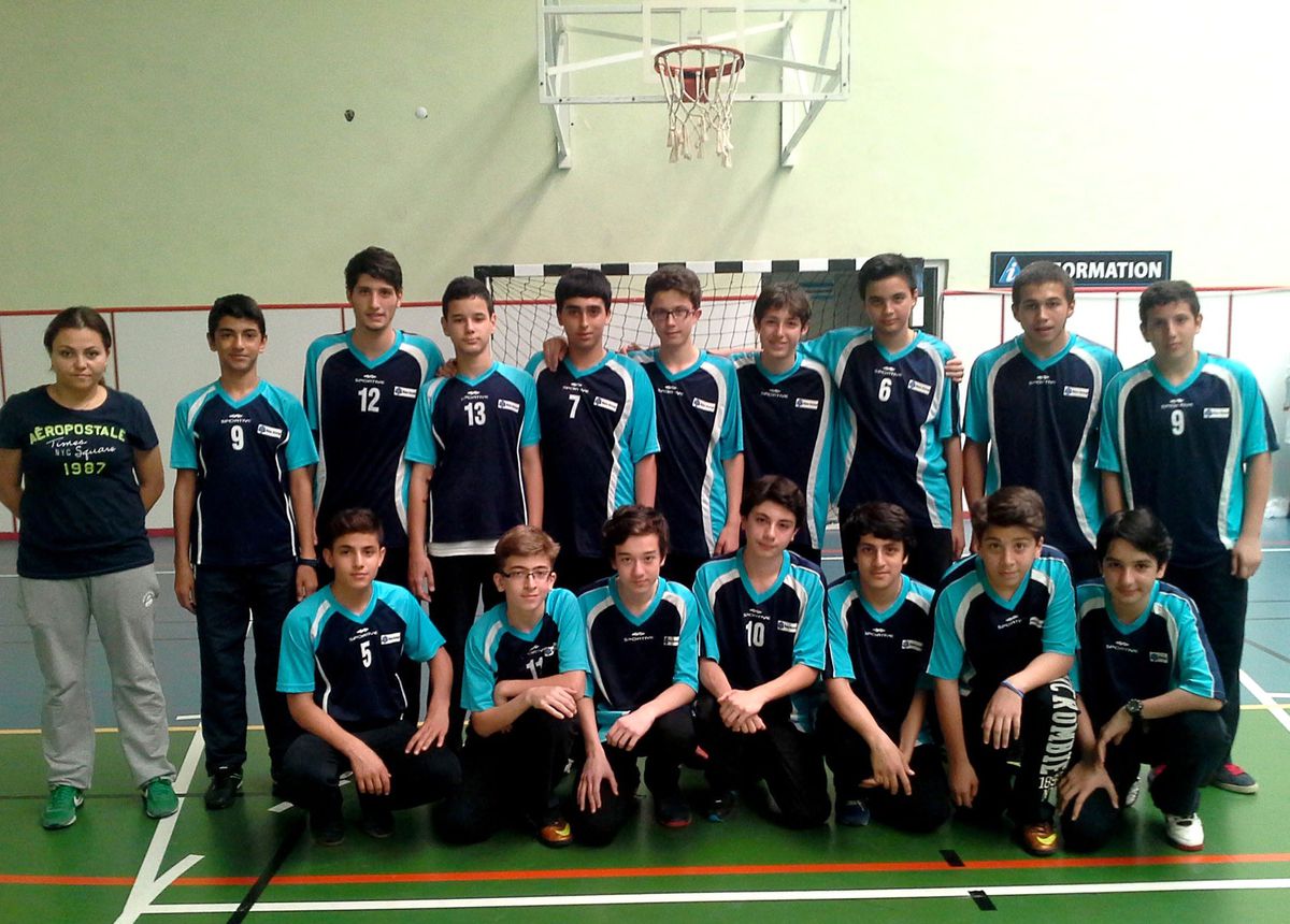 İhlas Koleji Hentbol'da Kanatlandı