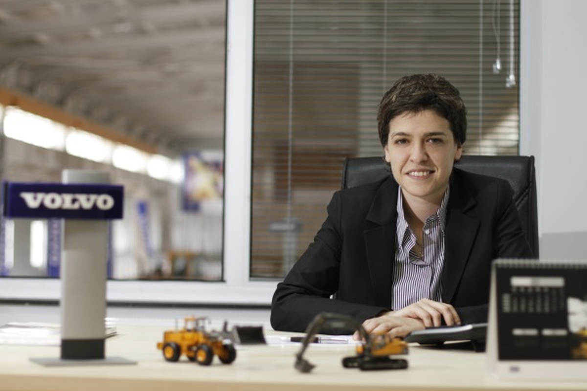 İş Makinalarına Gönül Verenler Sahadakiler'de Buluşuyor