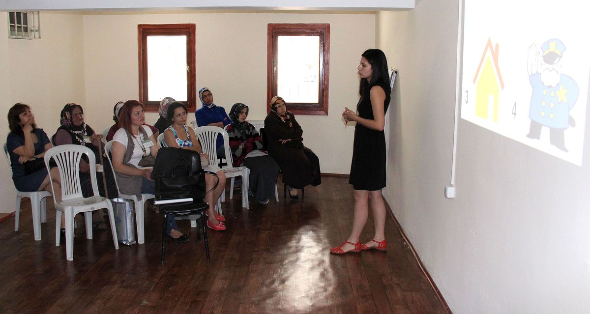 "Kadın Şiddet Görmeseydi, Kadın Hakları Olmazdı"