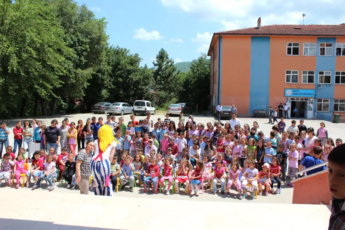 Kız Teknik ve Meslek Lisesi Minikleri Çosturdu