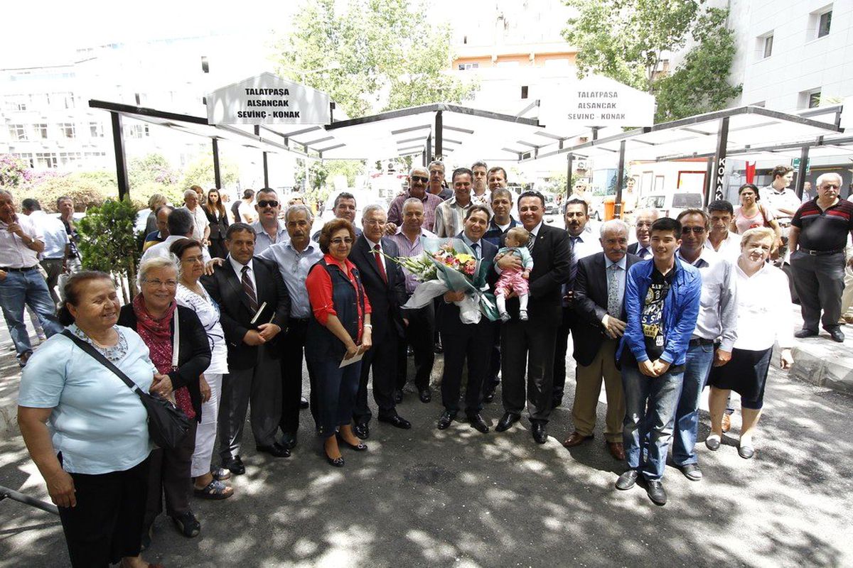 Konak Belediyesi Durak Çilesini Sona Erdirdi