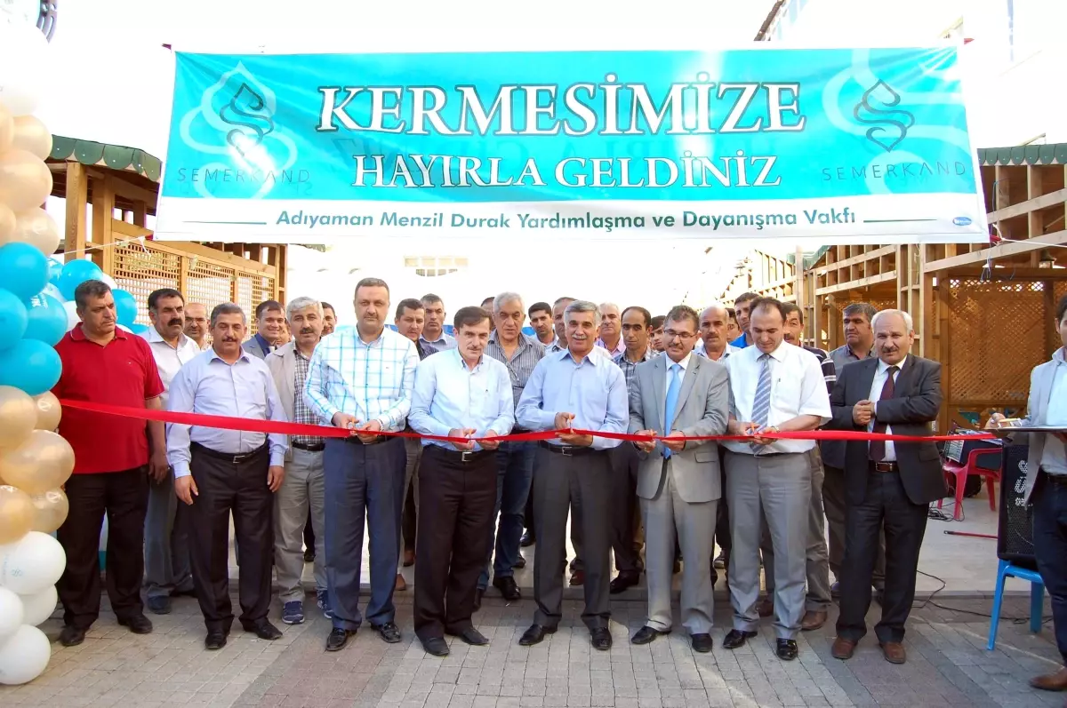 Menzil Durak Vakfı Kermes Düzenledi