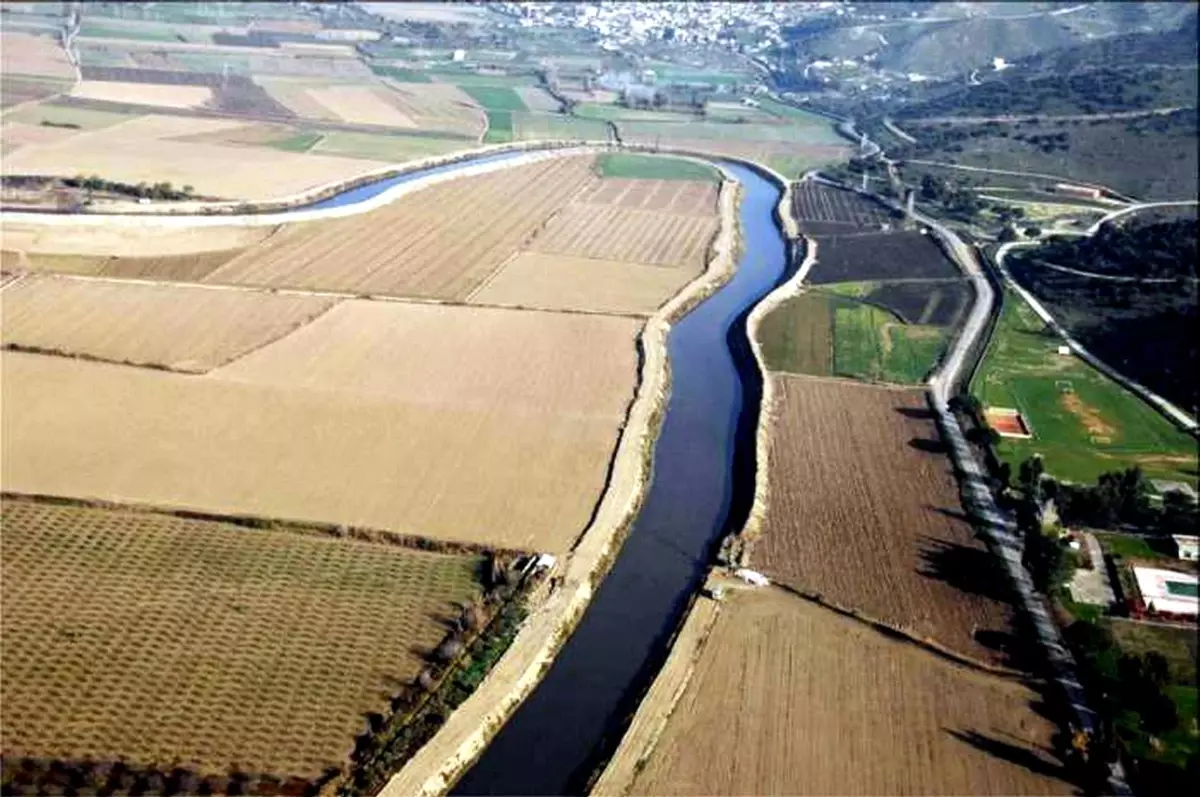 Posacı; "Menderes Nehri\'nin Kenarlarını Ağaçlandıralım"