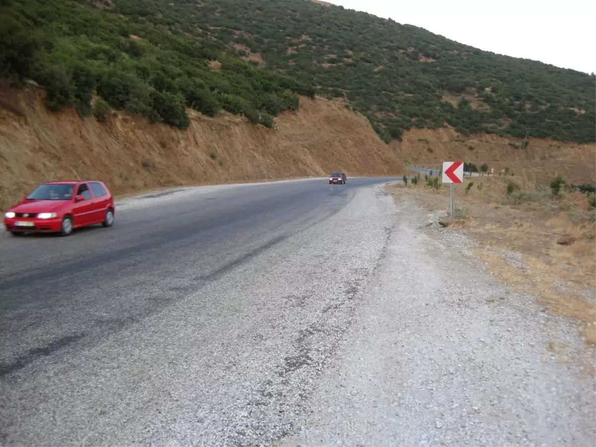 Yayla Sezonu Başlarken Gölcük Yoluna Dikkat